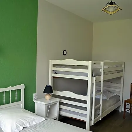 D'hotes La En Bois Bed & Breakfast 3*