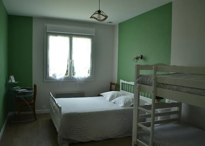 D'hotes La En Bois Bed & Breakfast